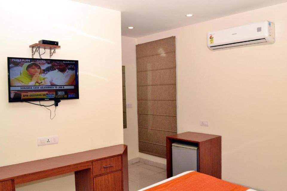 Hostel Feminine Nest New Delhi