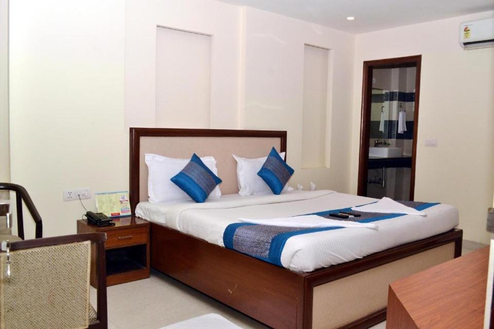 Feminine Nest Hostel New Delhi